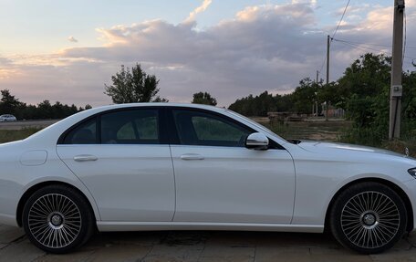 Mercedes-Benz E-Класс, 2017 год, 3 000 000 рублей, 6 фотография