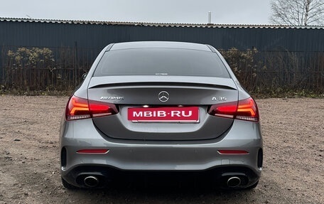 Mercedes-Benz A-Класс AMG, 2021 год, 4 000 000 рублей, 3 фотография