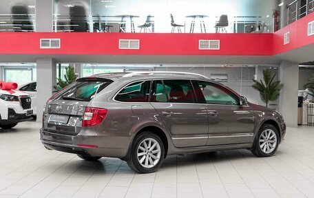 Skoda Superb III рестайлинг, 2014 год, 1 290 000 рублей, 2 фотография
