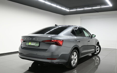 Skoda Octavia IV, 2021 год, 2 275 000 рублей, 2 фотография