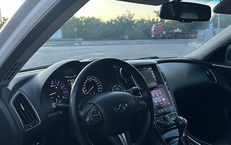 Infiniti Q50 I рестайлинг, 2014 год, 1 880 000 рублей, 7 фотография