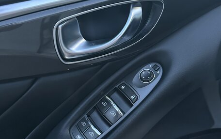 Infiniti Q50 I рестайлинг, 2014 год, 1 880 000 рублей, 9 фотография