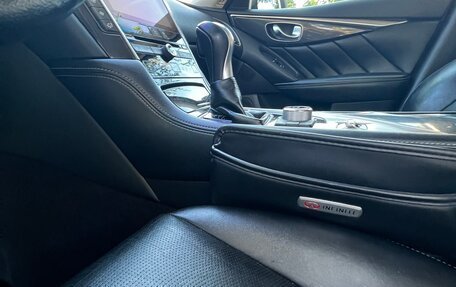 Infiniti Q50 I рестайлинг, 2014 год, 1 880 000 рублей, 19 фотография