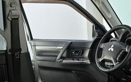 Mitsubishi Pajero IV, 2012 год, 1 715 000 рублей, 9 фотография