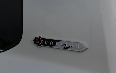Toyota Land Cruiser 200, 2017 год, 6 449 999 рублей, 17 фотография