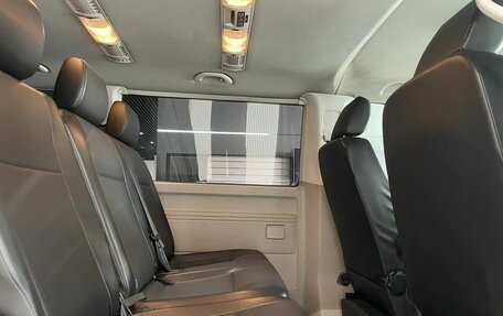 Volkswagen Caravelle T6 рестайлинг, 2019 год, 2 760 000 рублей, 12 фотография