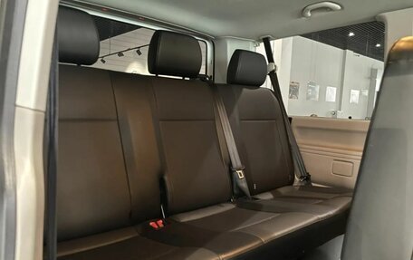 Volkswagen Caravelle T6 рестайлинг, 2019 год, 2 760 000 рублей, 17 фотография