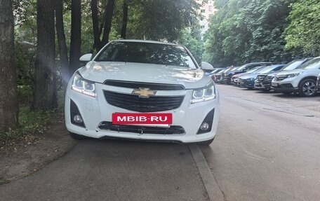 Chevrolet Cruze II, 2013 год, 800 000 рублей, 2 фотография