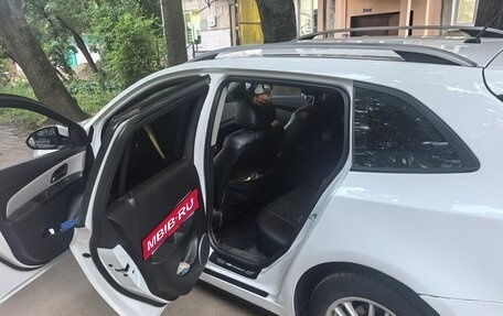 Chevrolet Cruze II, 2013 год, 800 000 рублей, 15 фотография