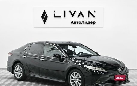 Toyota Camry, 2018 год, 2 065 000 рублей, 1 фотография