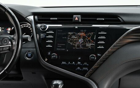 Toyota Camry, 2018 год, 2 065 000 рублей, 10 фотография