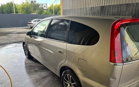 Honda Stream I рестайлинг, 2002 год, 380 000 рублей, 6 фотография