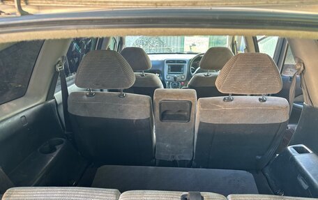 Honda Stream I рестайлинг, 2002 год, 380 000 рублей, 10 фотография