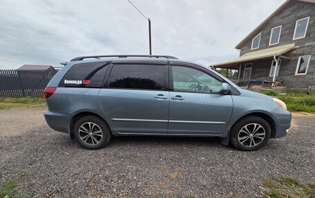 Toyota Sienna II рестайлинг, 2004 год, 1 200 000 рублей, 2 фотография