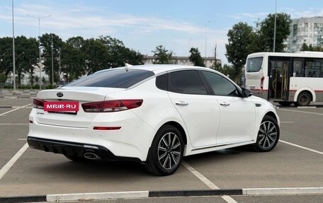KIA Optima IV, 2018 год, 1 990 000 рублей, 3 фотография