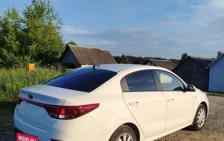 KIA Rio IV, 2017 год, 1 250 000 рублей, 4 фотография