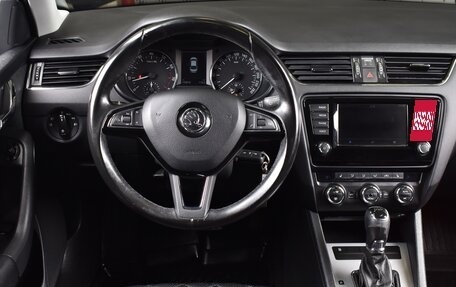 Skoda Octavia, 2017 год, 1 217 000 рублей, 7 фотография