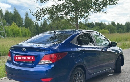 Hyundai Solaris II рестайлинг, 2011 год, 850 000 рублей, 4 фотография