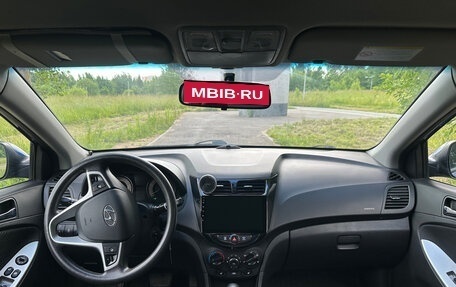 Hyundai Solaris II рестайлинг, 2011 год, 850 000 рублей, 5 фотография
