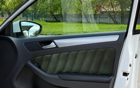 Volkswagen Jetta VI, 2015 год, 1 350 000 рублей, 14 фотография