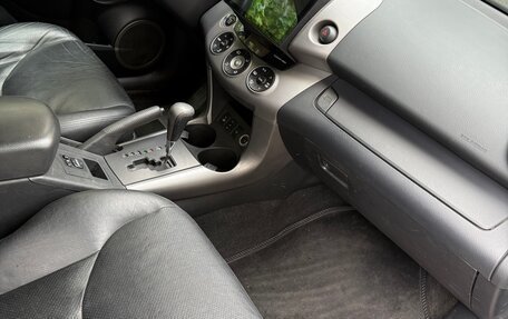 Toyota RAV4, 2006 год, 1 060 000 рублей, 4 фотография