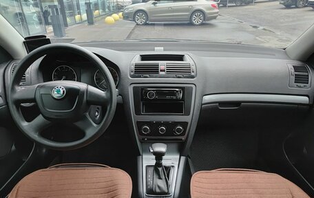 Skoda Octavia, 2010 год, 850 000 рублей, 17 фотография