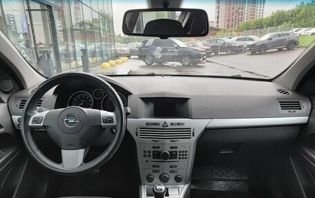 Opel Astra H, 2013 год, 680 000 рублей, 17 фотография