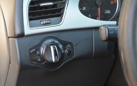 Audi A4, 2011 год, 849 888 рублей, 15 фотография