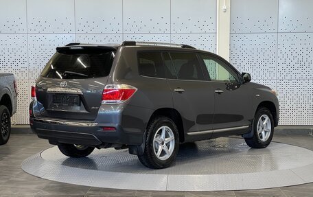 Toyota Highlander III, 2012 год, 1 340 000 рублей, 2 фотография