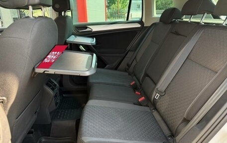 Volkswagen Tiguan II, 2017 год, 1 860 000 рублей, 25 фотография