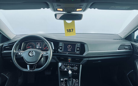 Volkswagen Jetta VII, 2019 год, 1 820 000 рублей, 14 фотография