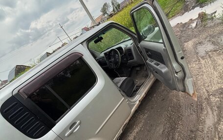 Nissan Cube II, 2004 год, 300 000 рублей, 3 фотография