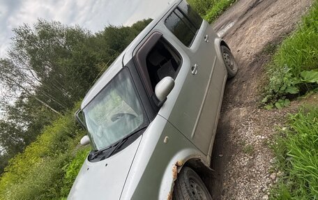 Nissan Cube II, 2004 год, 300 000 рублей, 2 фотография