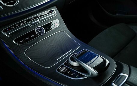 Mercedes-Benz E-Класс, 2018 год, 3 677 077 рублей, 14 фотография