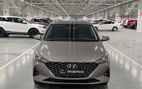Hyundai Solaris II рестайлинг, 2022 год, 1 850 000 рублей, 2 фотография