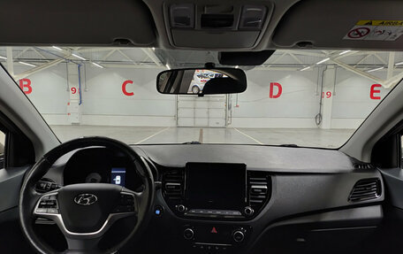 Hyundai Solaris II рестайлинг, 2022 год, 1 850 000 рублей, 17 фотография