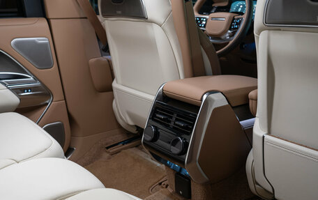 Land Rover Range Rover IV рестайлинг, 2026 год, 34 890 000 рублей, 26 фотография