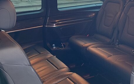 Mercedes-Benz V-Класс, 2019 год, 2 950 000 рублей, 4 фотография