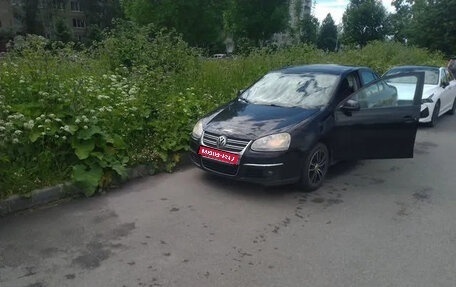 Volkswagen Jetta VI, 2009 год, 530 000 рублей, 1 фотография