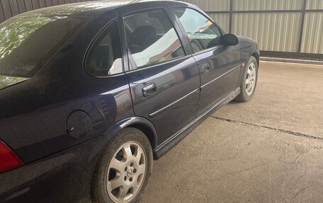 Opel Vectra B рестайлинг, 1999 год, 290 000 рублей, 2 фотография