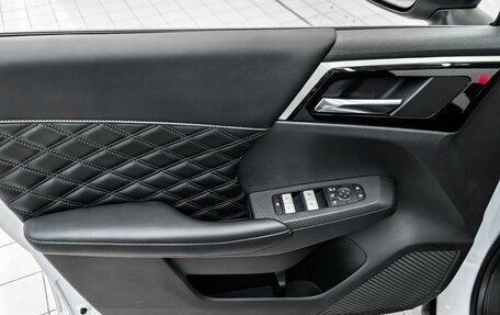 Mitsubishi Outlander, 2023 год, 4 890 000 рублей, 7 фотография