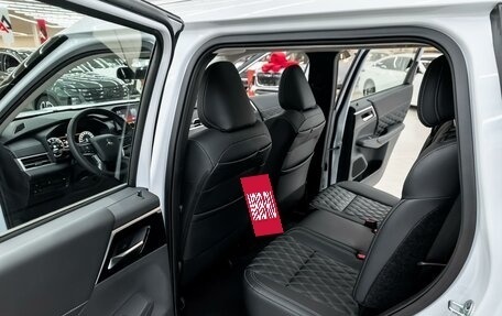 Mitsubishi Outlander, 2023 год, 4 890 000 рублей, 14 фотография