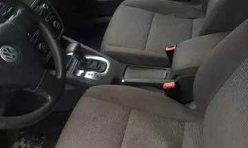 Volkswagen Jetta VI, 2009 год, 530 000 рублей, 5 фотография