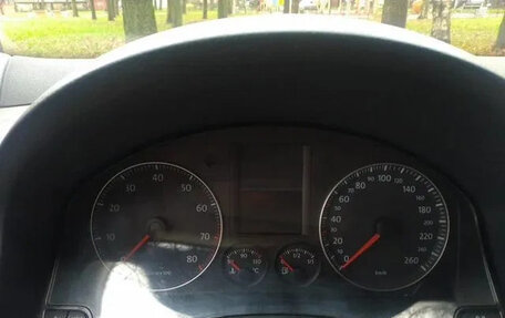 Volkswagen Jetta VI, 2009 год, 530 000 рублей, 6 фотография
