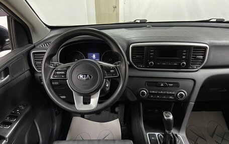 KIA Sportage IV рестайлинг, 2019 год, 2 149 000 рублей, 9 фотография