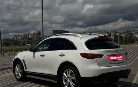 Infiniti QX70, 2015 год, 2 520 000 рублей, 5 фотография