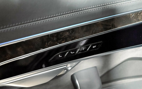 Audi A8, 2018 год, 7 350 000 рублей, 23 фотография
