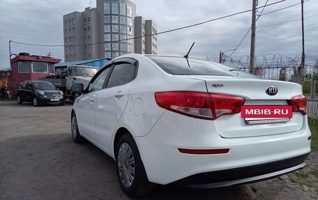 KIA Rio III рестайлинг, 2016 год, 889 000 рублей, 3 фотография