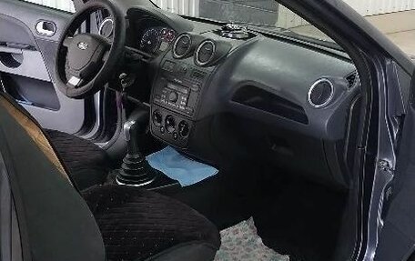 Ford Fiesta, 2007 год, 370 000 рублей, 6 фотография