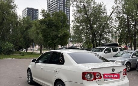Volkswagen Jetta VI, 2008 год, 610 000 рублей, 6 фотография